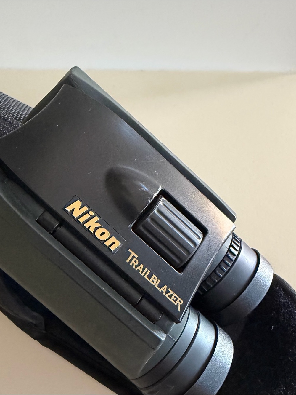 Nikon Trailblazer 10x25 Binoculars - Picture 10 of 10